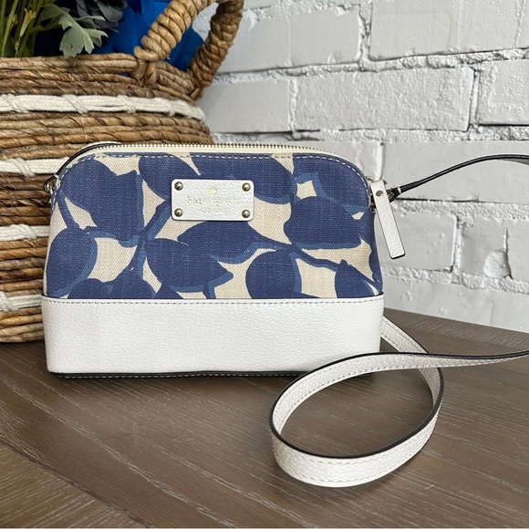 kate spade Handbags - Kate Spade Blue and White Cancas & Leather Crossbody